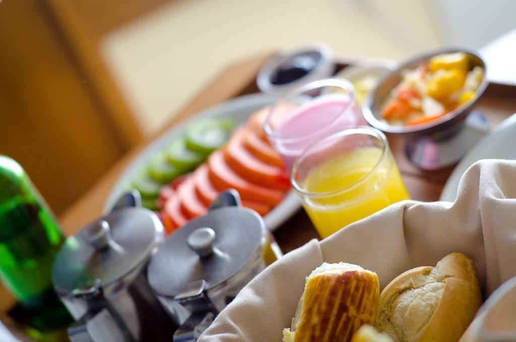 Cachoeiro Plaza Hotel Cachoeiro de Itapemirim Ngoại thất bức ảnh